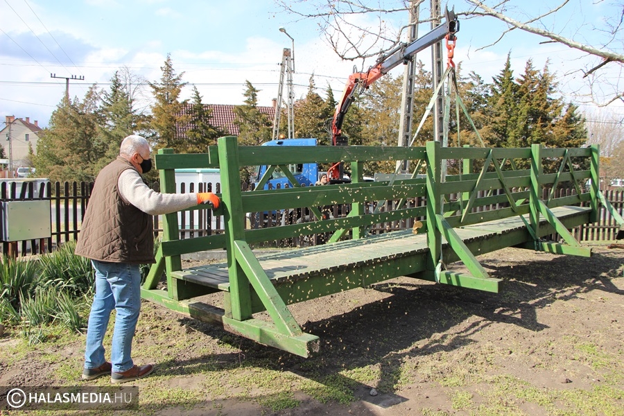 A zöld híd példát mutat