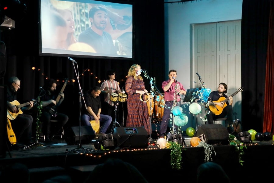 (►) Latin dallamok éjszakája – a Rumba Gitána jubileumi koncertje