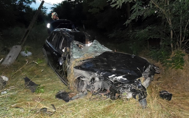 Tragikus baleset, a sofőr meghalt