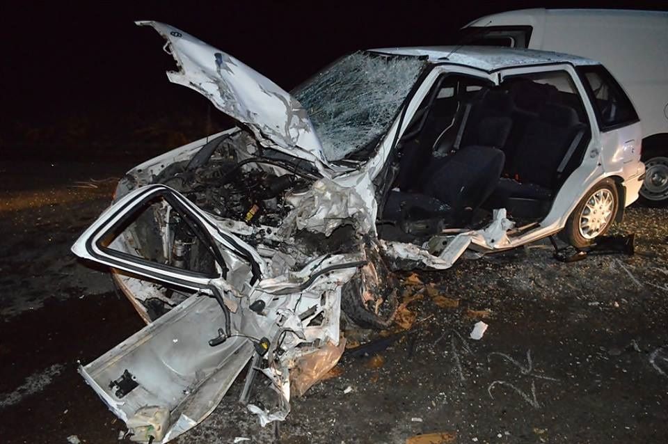 Baleset, beszorult sérülttel (fotókkal frissítve)