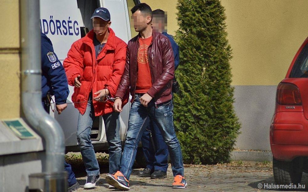 Kiutasították a balhés migránsokat