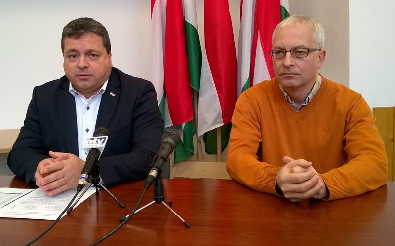 (►) „Az alkotmánymódosítás nem politikai játék”