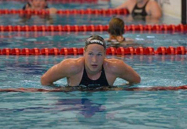 (►) Adél a legjobb!