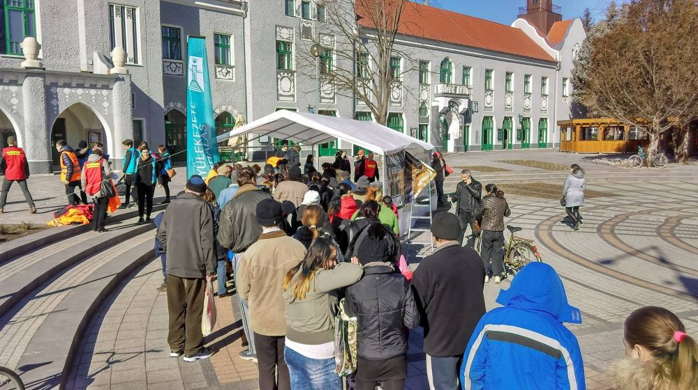 Segítettek a rászorulókon