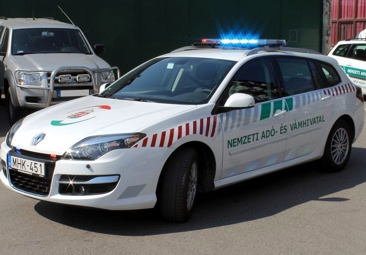 Hatmilliárdos áfacsalás