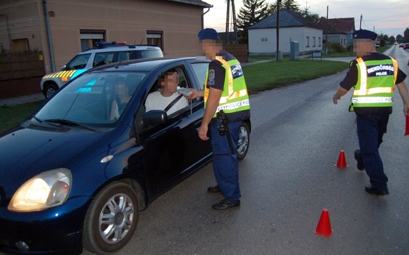 Ittas vezetőket kerestek