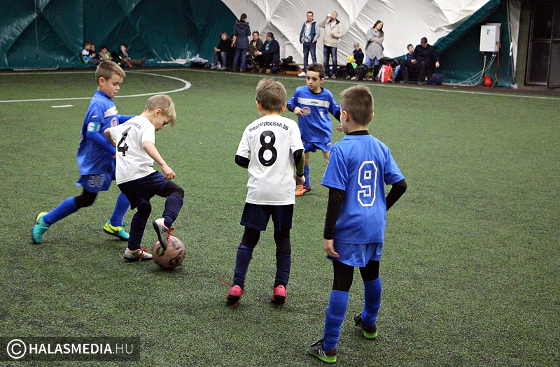 Az MTK vitte haza a kupát