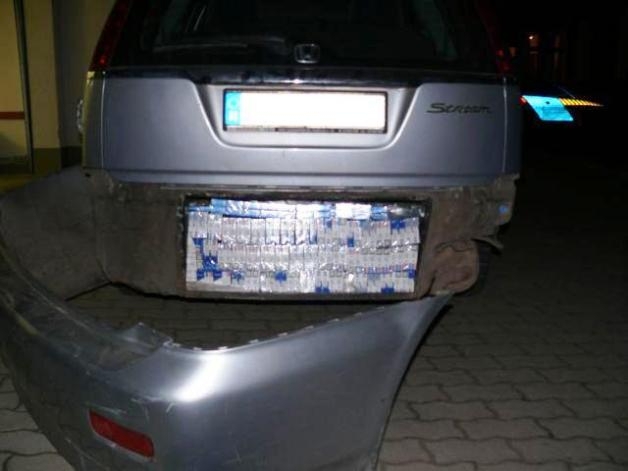 Kétezer doboz csempészcigi