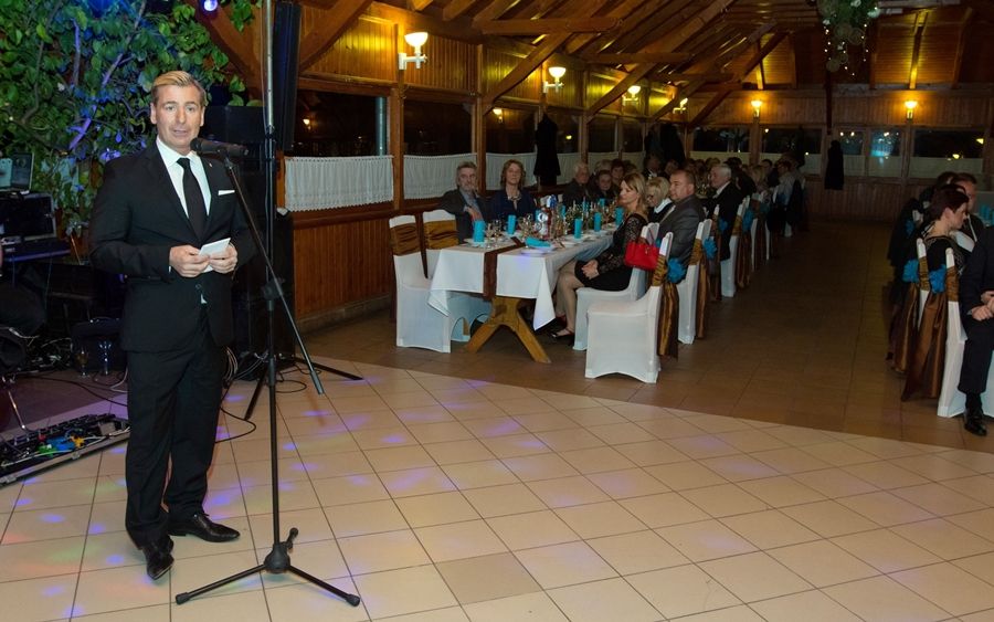 Kitartó halasi lovasok