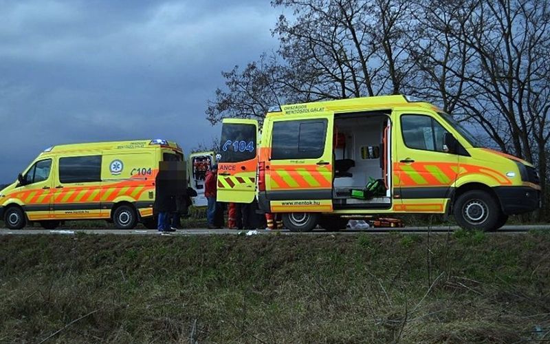 Orrvérzéstől az infarktusig: ilyen volt a halasi mentők karácsonya