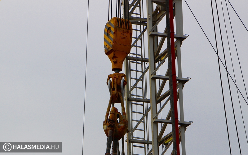 (►) Drónos videó a halasi fúrásról