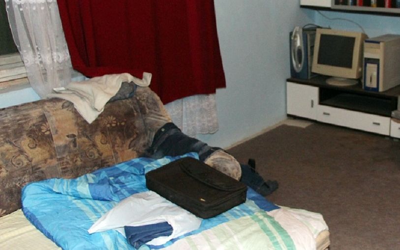 Sándor laptopot rabolt