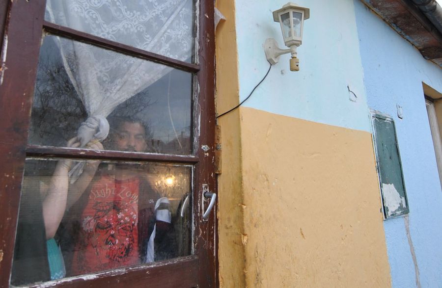 150 millió a rászoruló családoknak