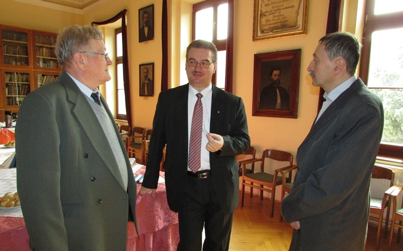 Karácsony és Szilády