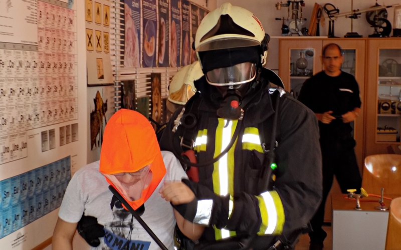 Tűzriadó és kiürítés