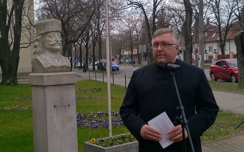 A névadóra emlékeztek a Tekóban