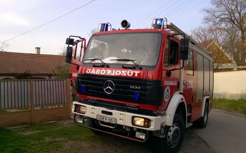 Tűz a Sólyom utcában