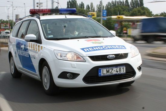 Autósüldözés Halason (frissítve)