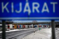 Halasi sofőrök is vesztegeltek az autópályákon