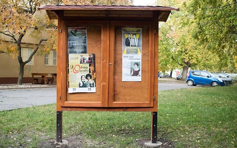 Hirdetne? Tegye plakátját vitrinbe!