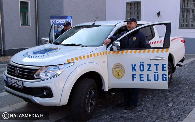 Új autó a közterület-felügyeletnél