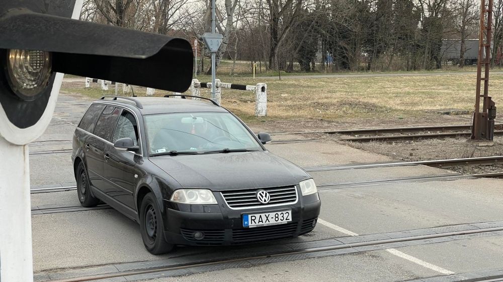 Forgalomkorlátozás lesz a Bajza utcai átjárónál