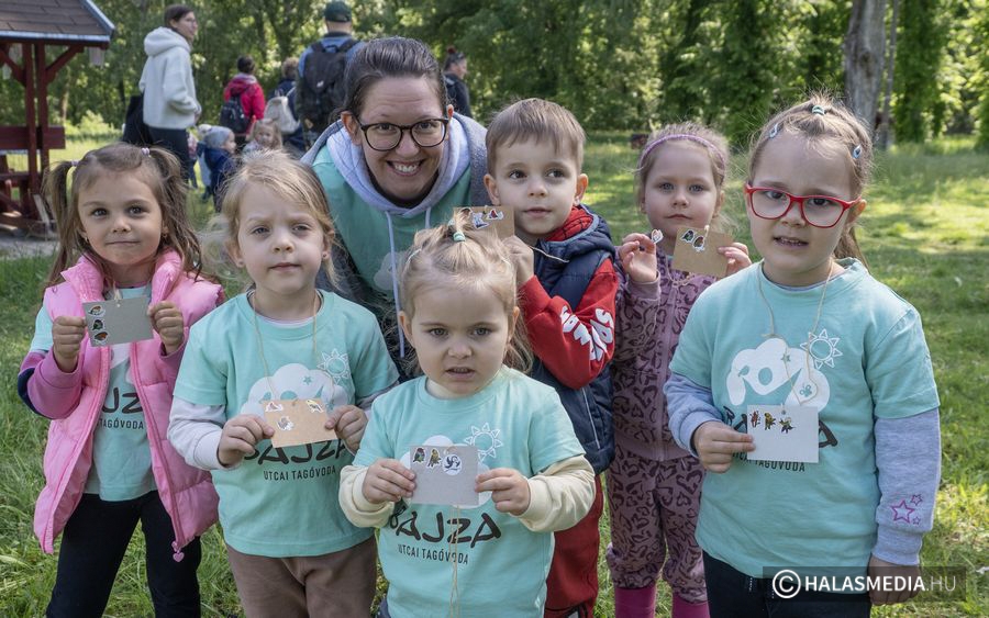(►) Bajza utcai ovisok játékos környezetismerete Sóstón (galéria)
