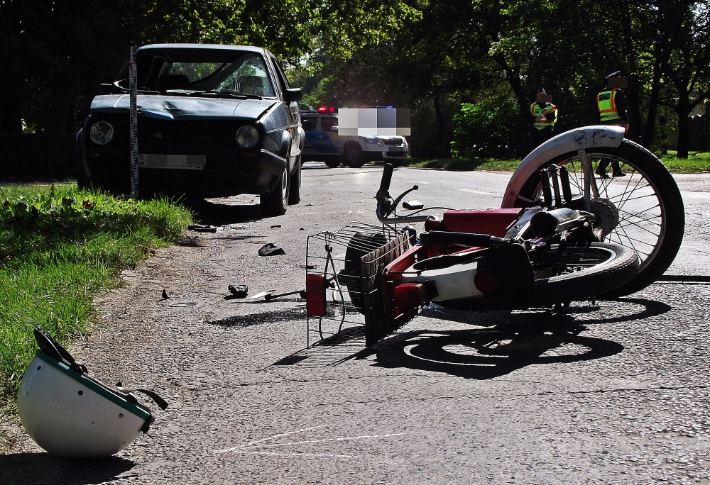 Motor és autó ütközött (frissítve)