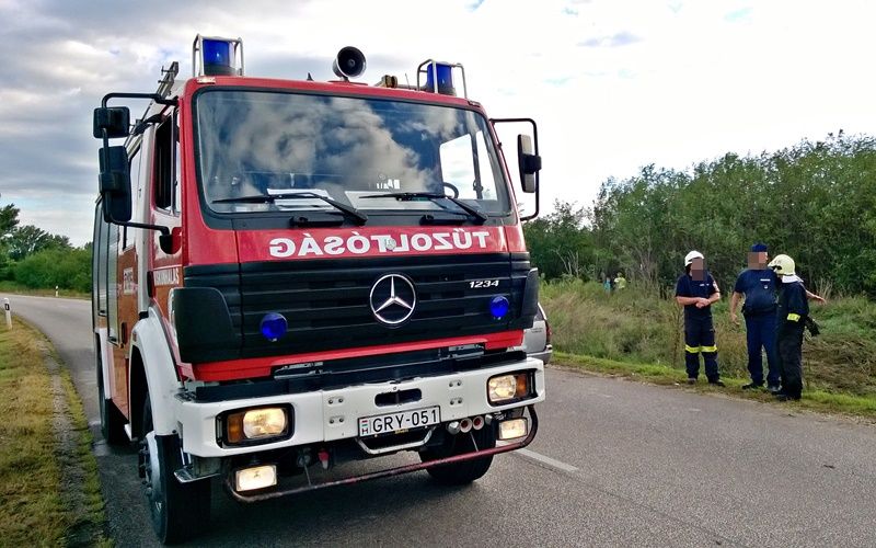 Súlyos baleset, beszorult sérült