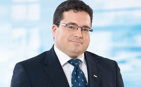 Esküt tett és alelnök lett