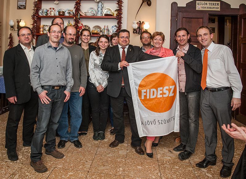 Fidesz kétharmad, Bányai Gábor a képviselő