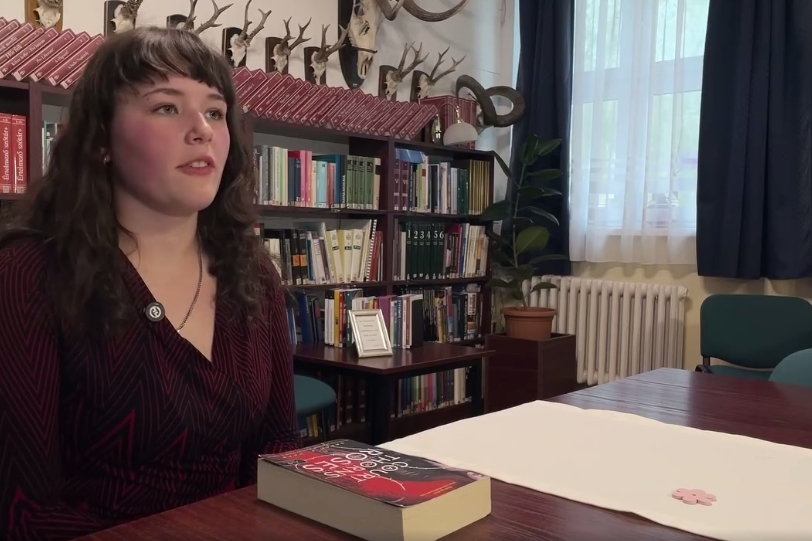 (►) Bartek Dóra kedvenc könyvsorozata