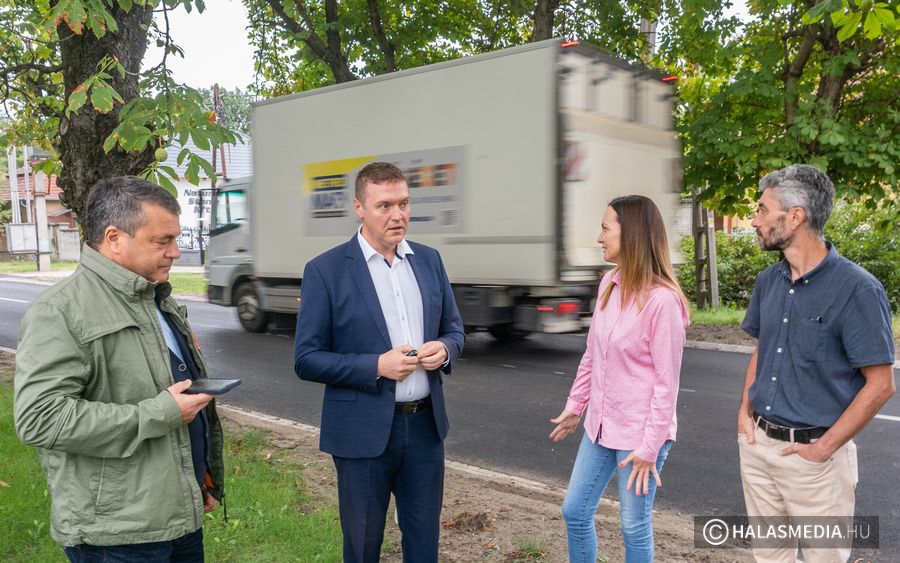 (►) Bejárták a megújult a Batthyány utcát (galéria)