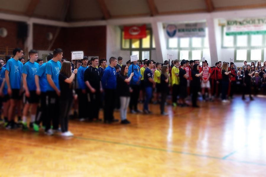 Záporoznak a gólok