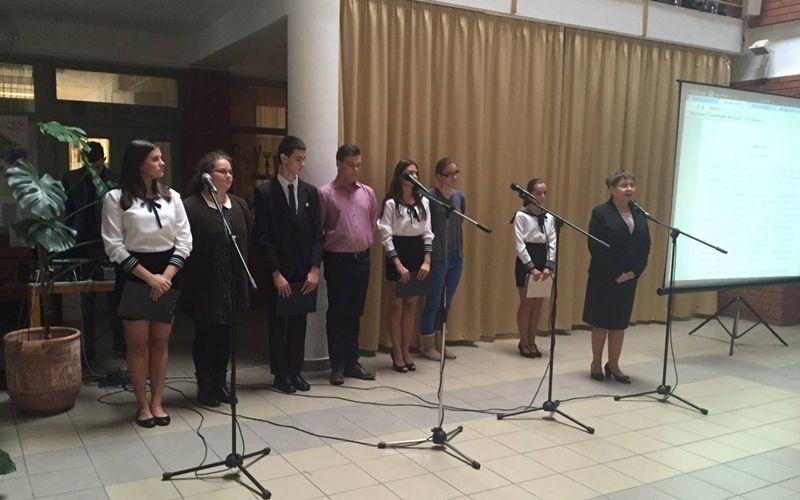 Díjnyertes bibós esszék