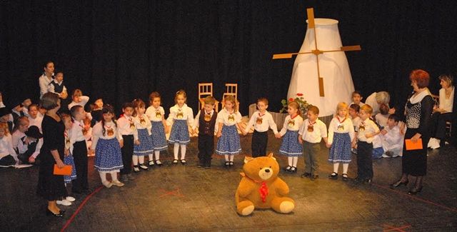 Táncos kecskék a Bóbita-farsangon