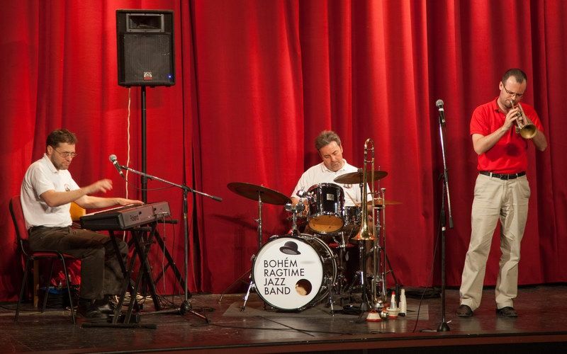 Halasi fiatalok ismerkedtek a jazz zene alapjaival