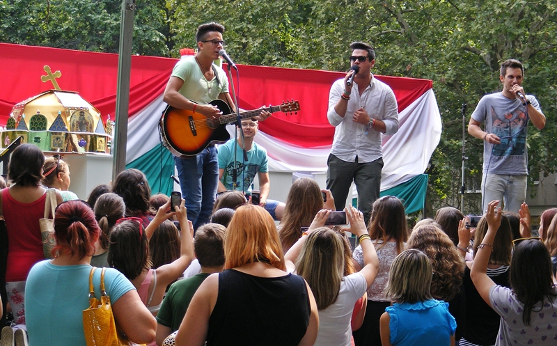 Ollé, a ligetben nagyszerű!