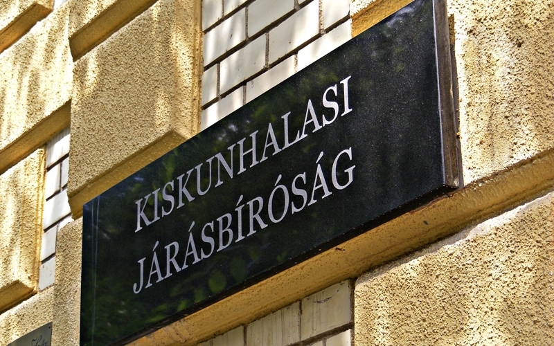 Ítélkezési szünet van