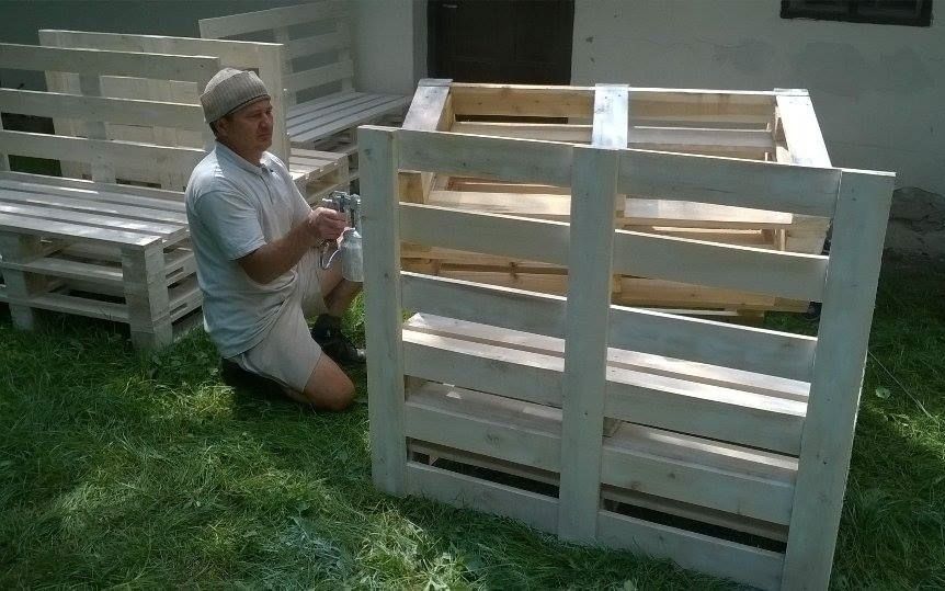 Készülnek a Borudvar bútorai