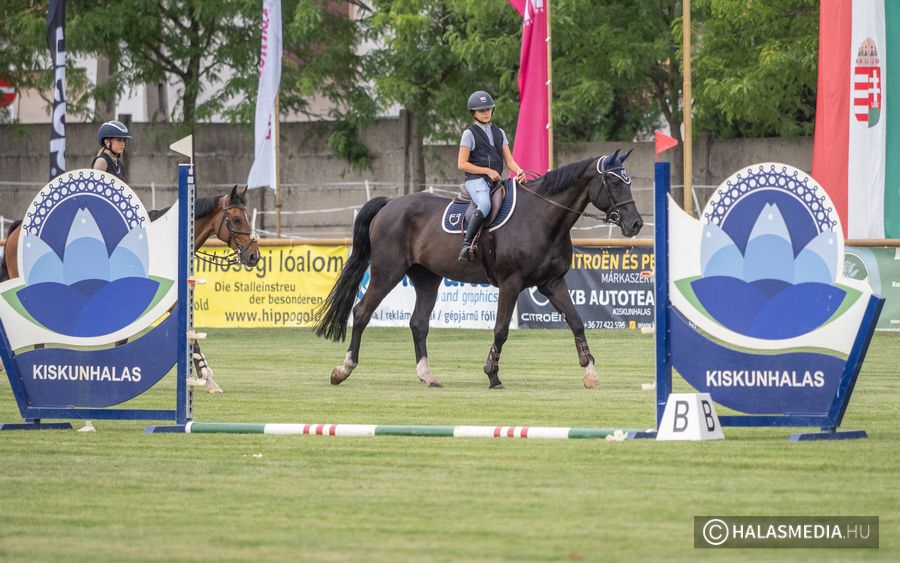 (►) Díjugratás - péntektől indul a pontvadászat Halason (galéria)