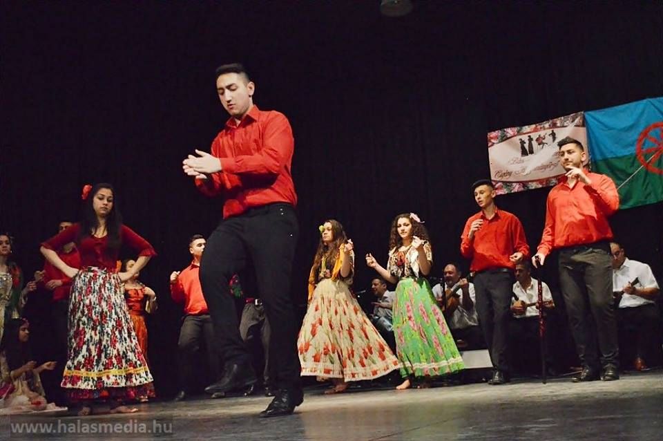 Dupla győzelem a cigány fesztiválon