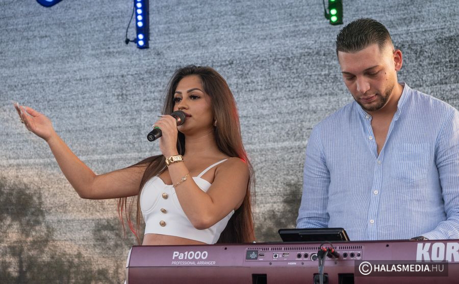 (►) Jó hangulatú cigány szüreti nap (galéria) 