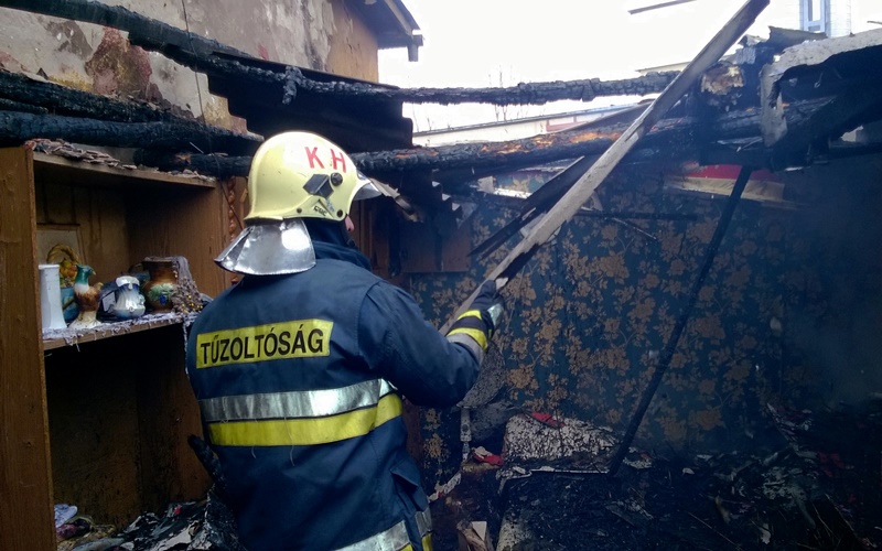 (►) Tűz a Kőrösi úton