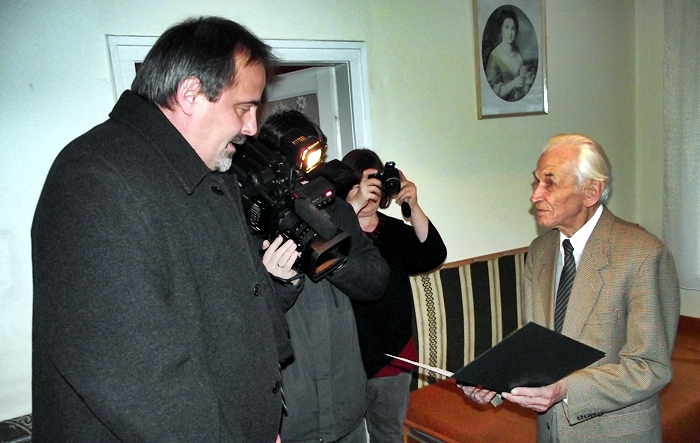 Boldog szülinapot, Jenő bácsi!