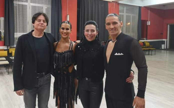 Nagyszerűen táncoltak a profik között Londonban