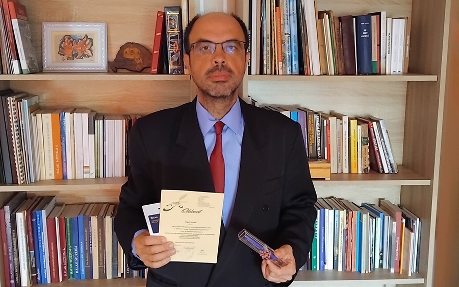 Harmadik lett a halasi segédlevéltáros az irodalmi pályázaton