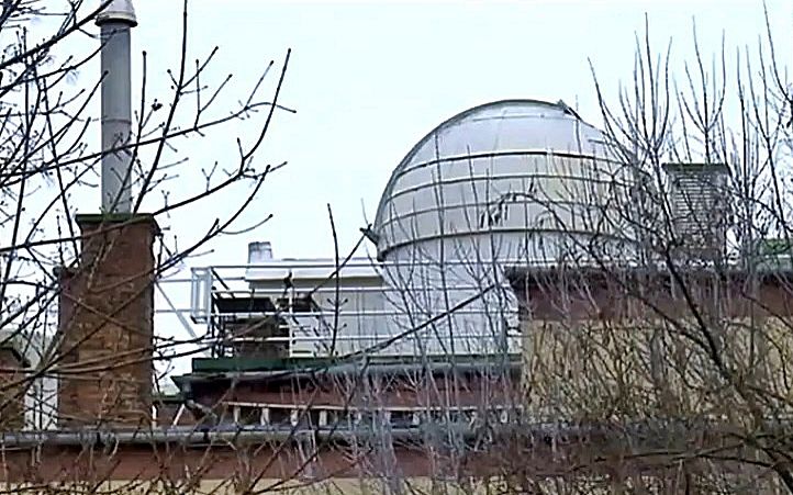 (►) Költözik a Csillagda?