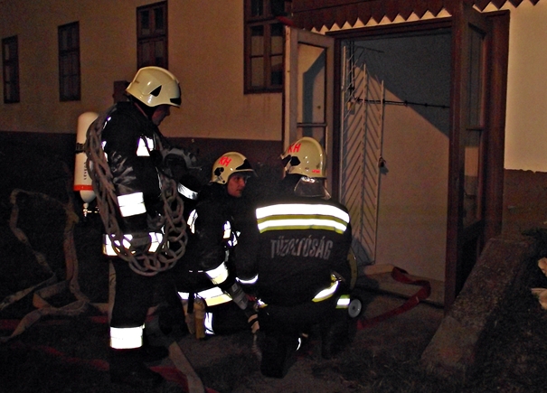 Tűzriadó a Csipkeházban (videóval)