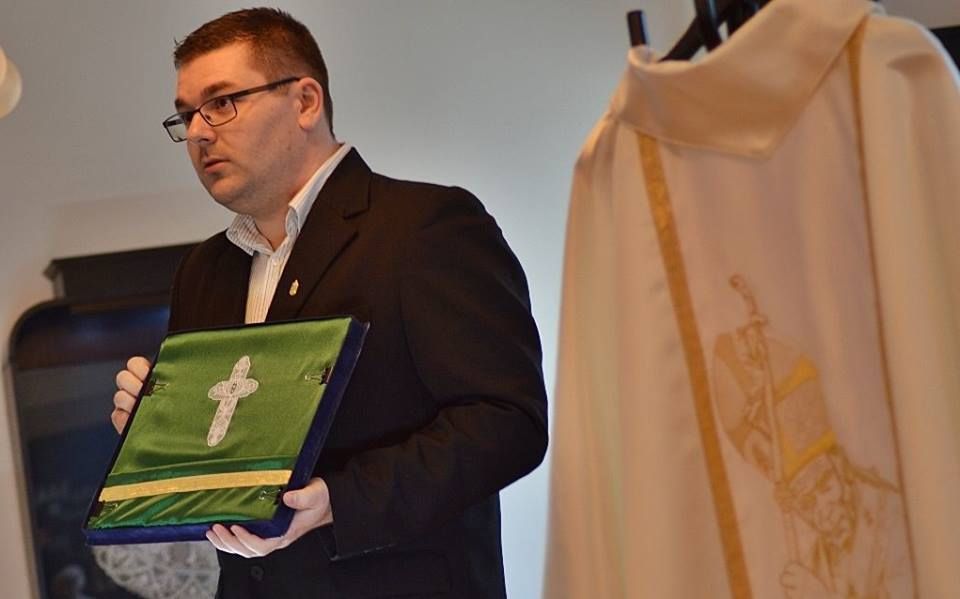 A képviselőnk találkozhat a pápával